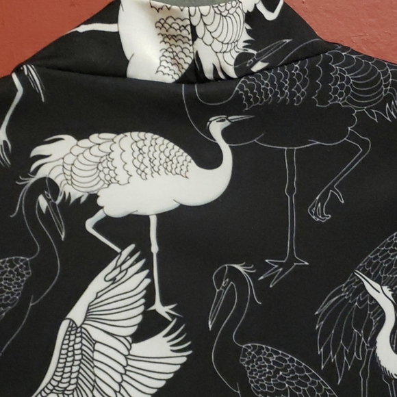 MEN'S BLACK FLORAL PANCHO SIZE LARGE - Picture 10 of 13